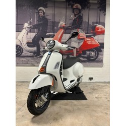 Vespa GTS 300 Super Sport